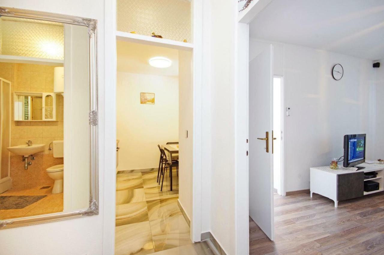 Nugal Apartment Makarska Ngoại thất bức ảnh